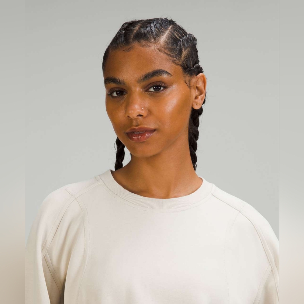 lululemon athletica Cream Top - Picture 3 of 7